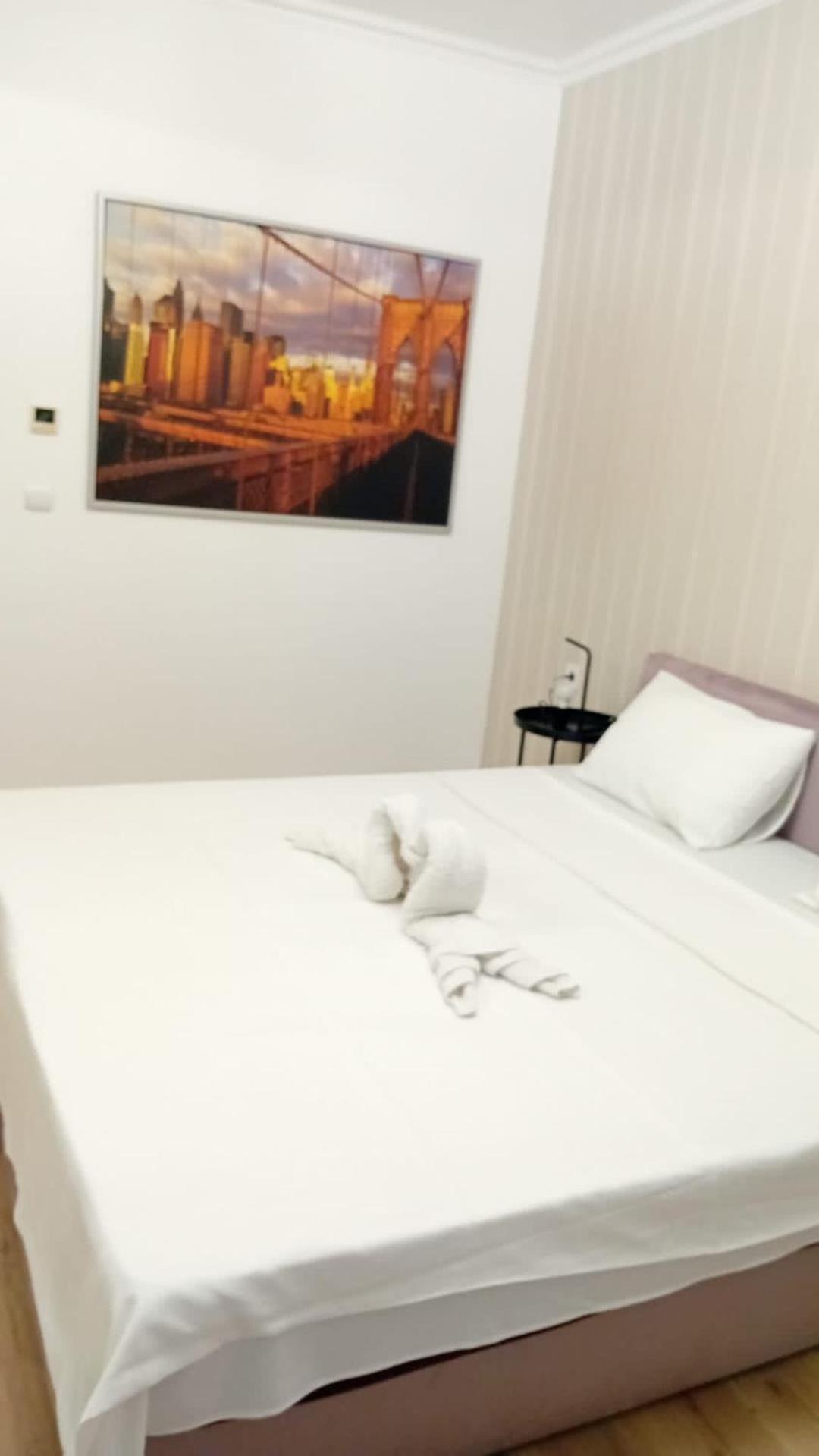 Marcy Apartament Appartement Boekarest Buitenkant foto