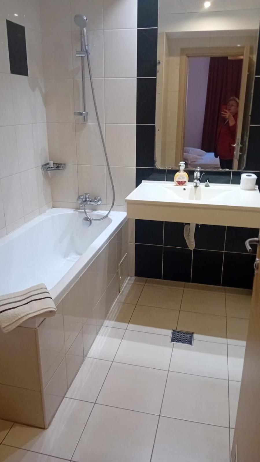 Marcy Apartament Appartement Boekarest Buitenkant foto
